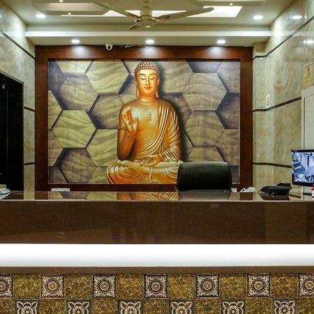 Hotel Raghunath Джамму Екстер'єр фото