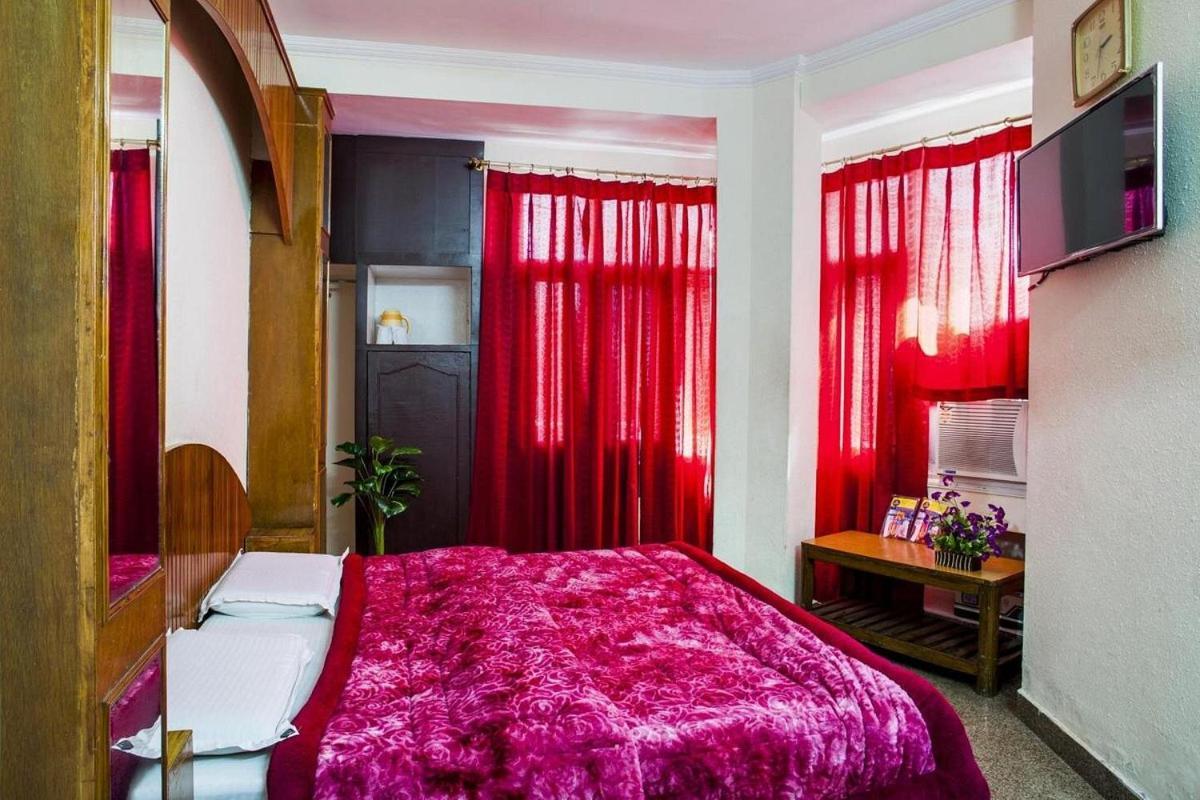 Hotel Raghunath Джамму Екстер'єр фото